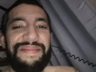 Cam amateur ass Toobigu